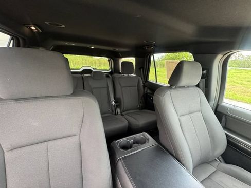Used 2021 Ford Expedition XL AWD/4WD image 32