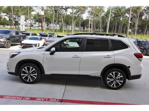 Used 2020 Subaru Forester Limited w/ Popular Package #3 AWD/4WD image 9