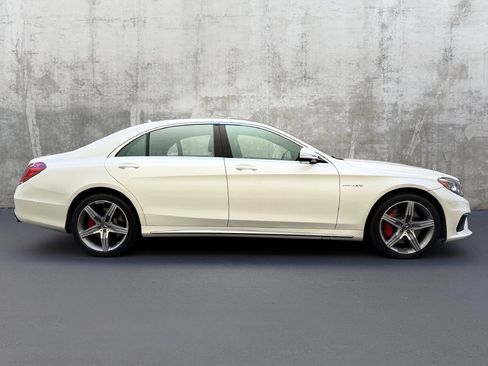 Used 2015 Mercedes-Benz S 63 AMG 4MATIC Sedan image 6