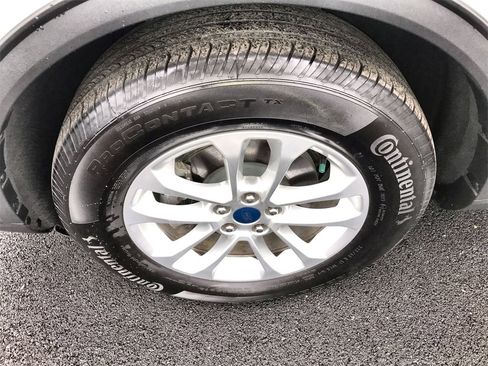 Used 2022 Ford Escape SE image 10