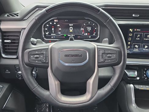 Used 2024 GMC Sierra 1500 Denali image 9