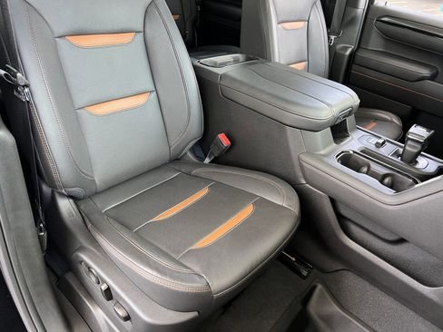 Used 2023 GMC Sierra 1500 AT4 w/ AT4 Premium Package AWD/4WD image 23