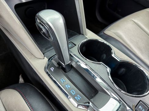 Used 2013 Chevrolet Equinox LTZ image 17