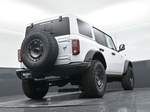 New 2025 Ford Bronco Badlands image 23