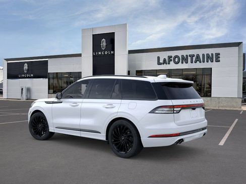 New 2026 Lincoln Aviator Reserve image 4