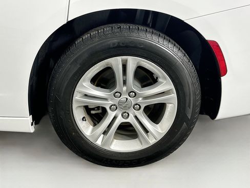 Used 2021 Dodge Charger SXT w/ Cold Weather Package image 11