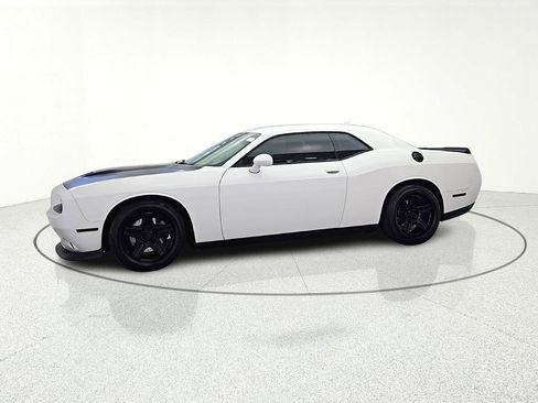 Used 2019 Dodge Challenger GT w/ Plus Package image 4