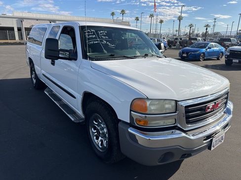 Used 2006 GMC Sierra 1500 SL w/ Light Duty Power Package image 5