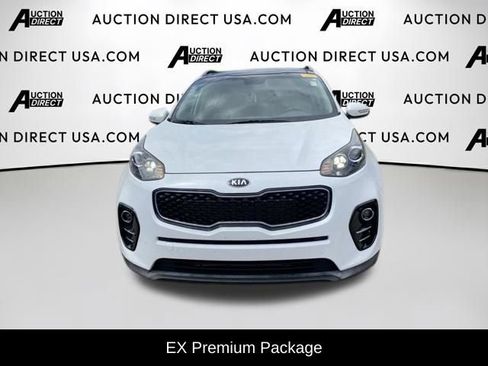 Used 2018 Kia Sportage EX w/ EX Premium Package FWD image 2