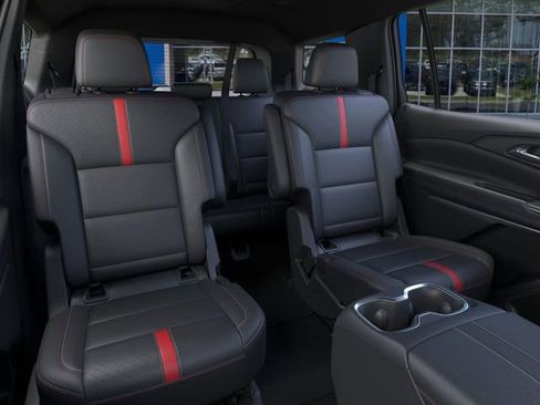 New 2026 Chevrolet Traverse RS image 17