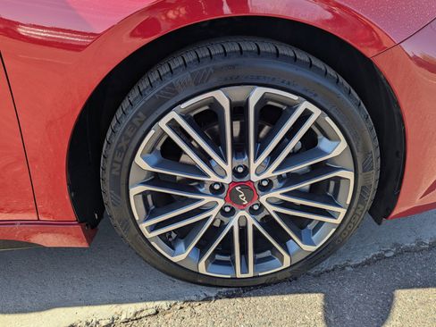 Used 2022 Kia Forte GT image 9