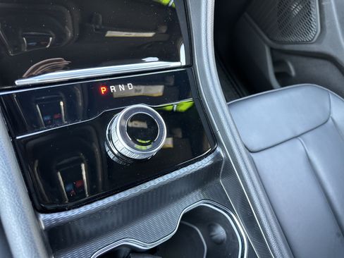 Used 2025 Jeep Grand Cherokee Limited RWD image 19