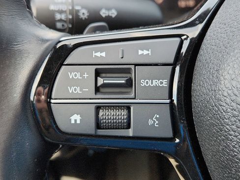 Used 2025 Honda Civic Sport image 16