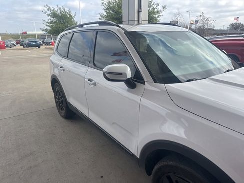 Used 2024 Kia Telluride EX X-Line image 18