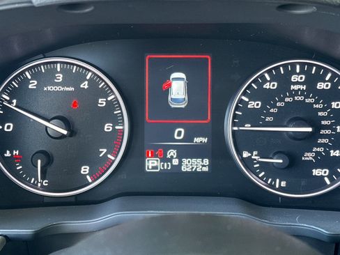 Certified 2025 Subaru Crosstrek 2.5i Limited w/ Crosstrek Mirror Package image 27