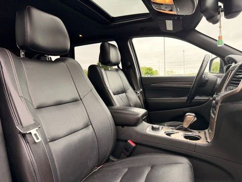 Used 2016 Jeep Grand Cherokee Limited AWD/4WD image 15