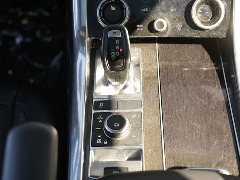 Used 2020 Land Rover Range Rover Sport HSE image 47