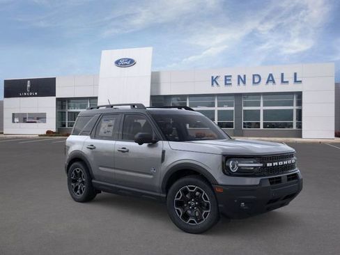 New 2025 Ford Bronco Sport Outer Banks w/ Outer Banks Tech Package+ image 7