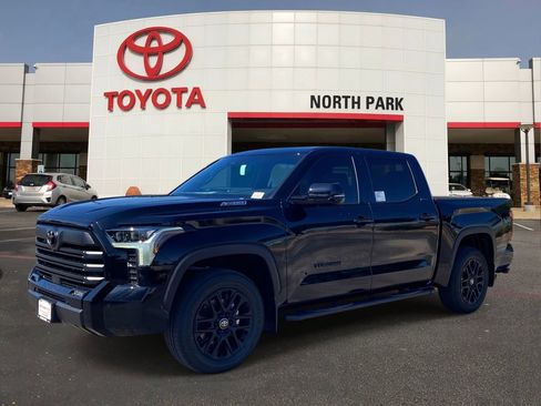New 2026 Toyota Tundra Limited AWD/4WD image 1