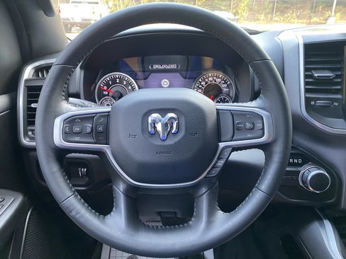 Used 2022 RAM 1500 Big Horn RWD image 18