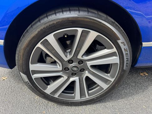 Used 2020 Land Rover Range Rover Long Wheelbase HSE image 40