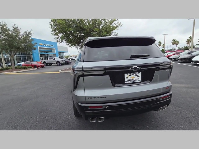 New 2026 Chevrolet Traverse RS w/ LPO, Floor Liner Package FWD image 22