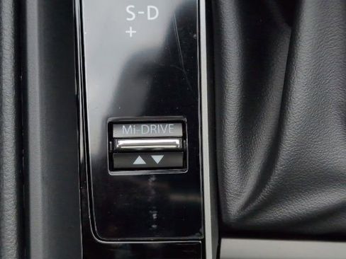 Used 2025 MAZDA CX-50 AWD 2.5 Hybrid w/ Weather Package image 28