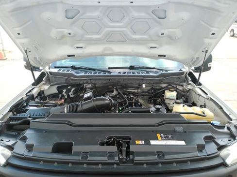 Used 2024 Ford F250 XL w/ XL Chrome Package image 48