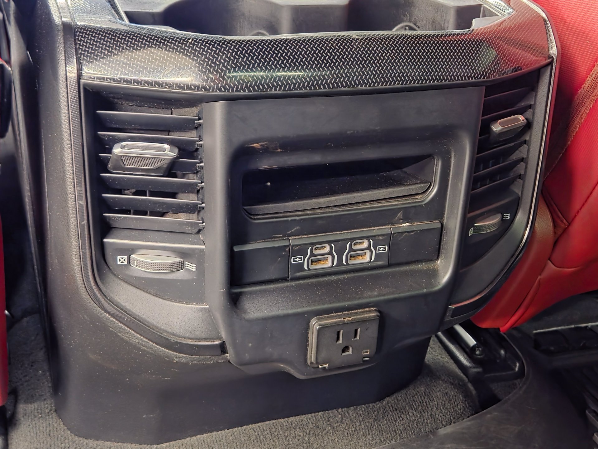 Used 2022 RAM 1500 TRX AWD/4WD image 11