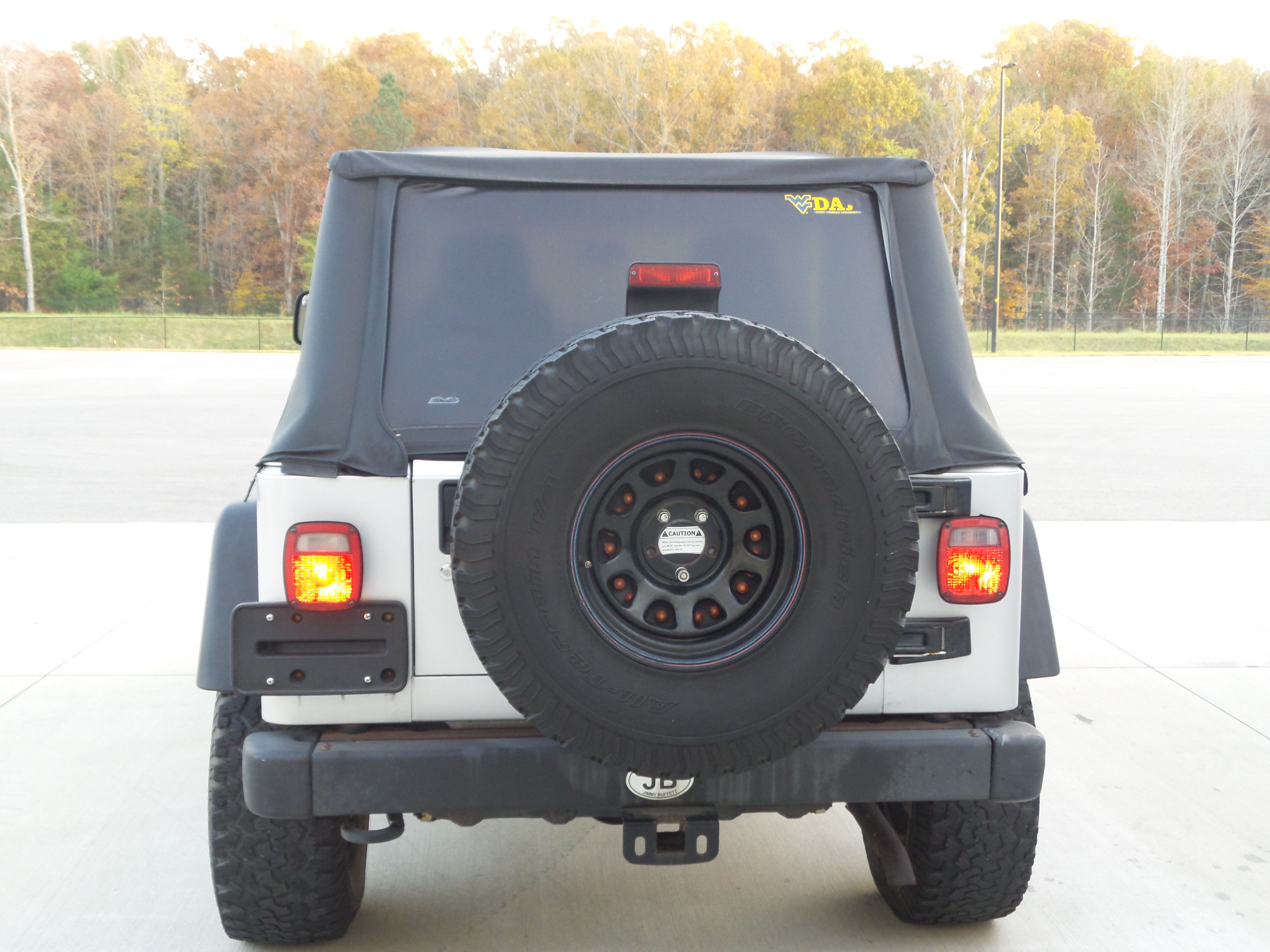Used 2004 Jeep Wrangler 4WD image 6