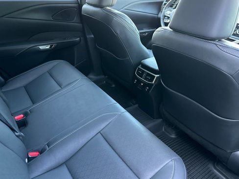Certified 2025 Lexus RX 350 w/ Convenience Package AWD/4WD image 34