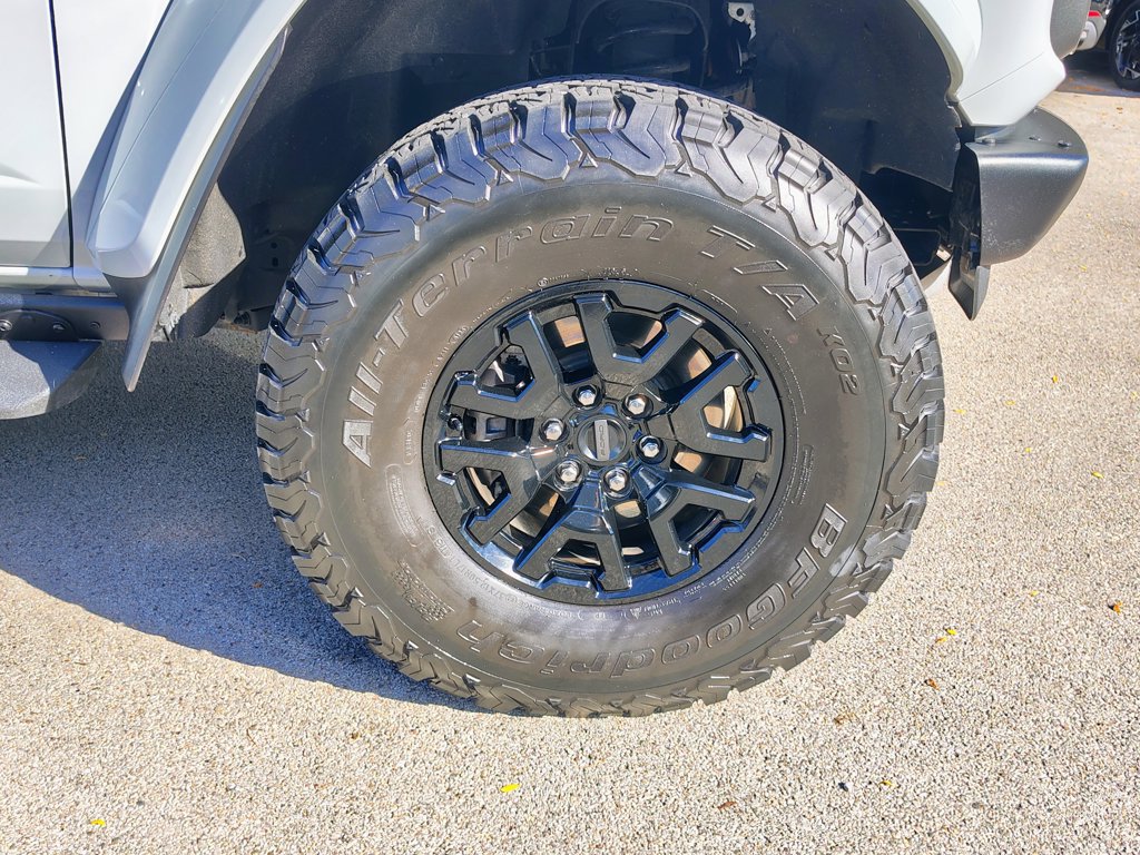 Used 2024 Ford Bronco Raptor w/ Interior Carbon Fiber Pack 6 AWD/4WD image 12