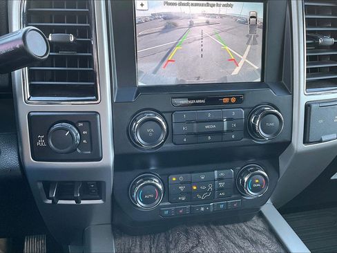 Used 2019 Ford F350 Lariat w/ Lariat Ultimate Package image 16