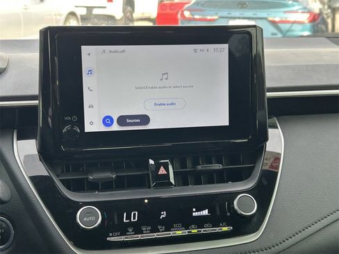 Used 2024 Toyota Corolla SE image 19