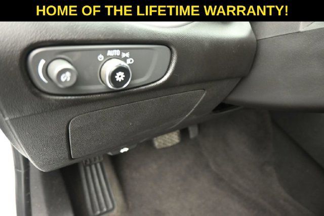 Used 2017 Chevrolet Malibu LS FWD image 16