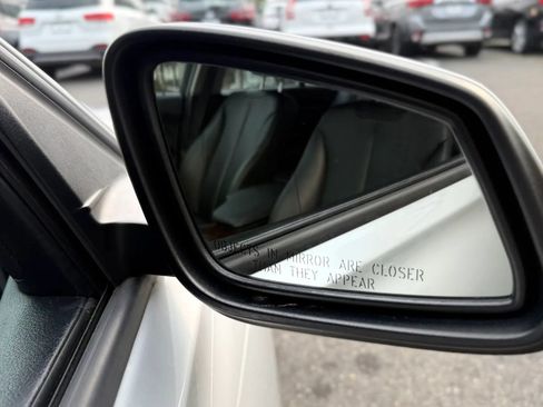 Used 2014 BMW 328d Sedan RWD image 48