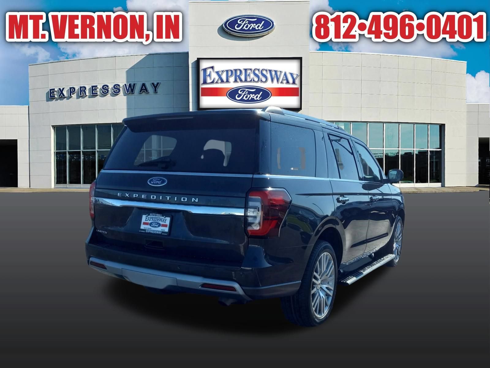 Used 2024 Ford Expedition Limited AWD/4WD image 7