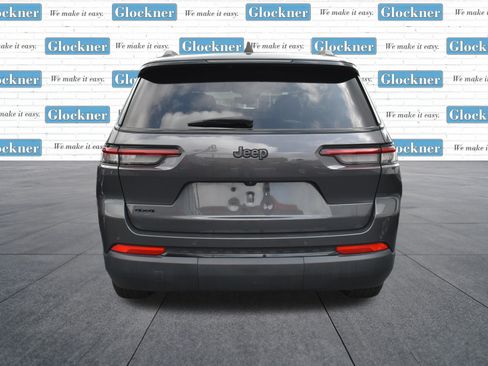 Used 2024 Jeep Grand Cherokee L Laredo AWD/4WD image 7