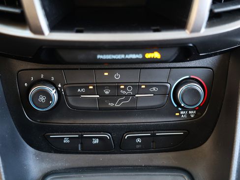 Used 2021 Ford Transit Connect XL image 35