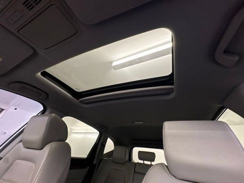 Used 2017 Honda CR-V Touring image 28