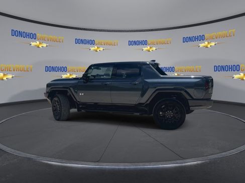 Used 2025 GMC Hummer EV 2X AWD/4WD image 8