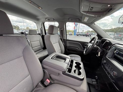 Used 2017 Chevrolet Silverado 1500 W/T w/ Trailering Package image 19