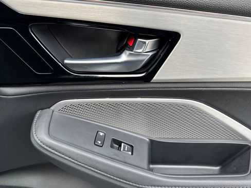Certified 2025 Acura MDX FWD image 23