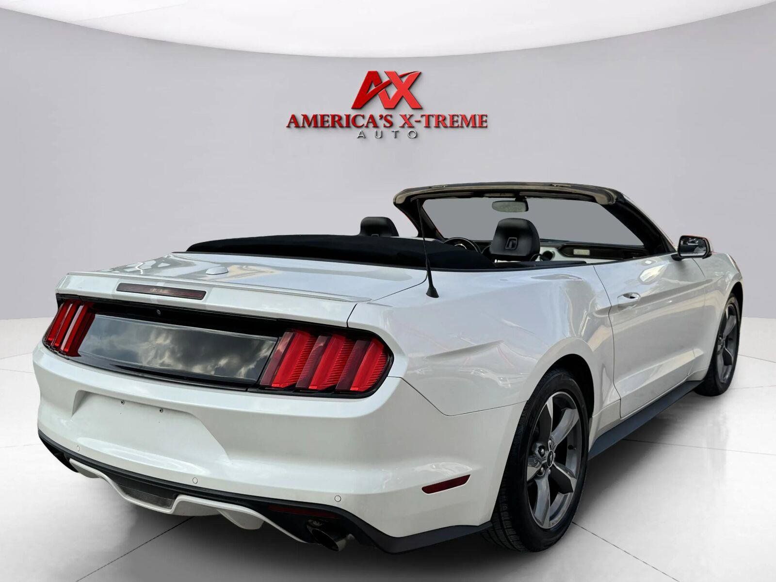 Used 2017 Ford Mustang Premium w/ Equipment Group 201A RWD image 20