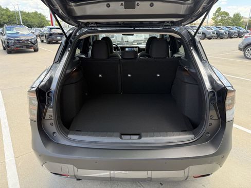 New 2026 Nissan Kicks SV image 9