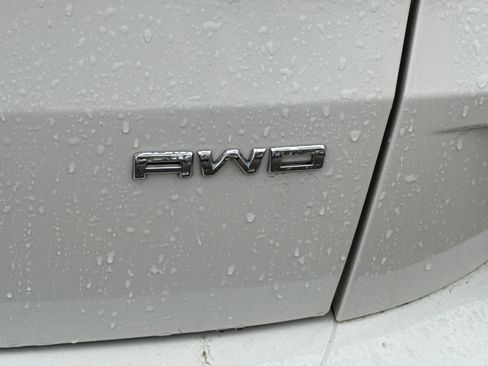 Used 2024 Ford Escape ST-Line Elite w/ Premium Technology Package image 27