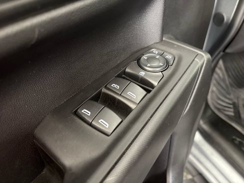 Used 2025 Chevrolet Silverado 1500 Custom Trail Boss w/ Dark Appearance Package AWD/4WD image 16