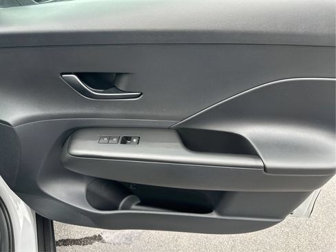 Certified 2024 Hyundai Kona SEL w/ Convenience Package AWD/4WD image 21