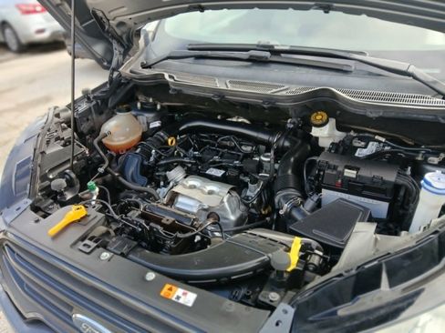Used 2020 Ford EcoSport S FWD image 16