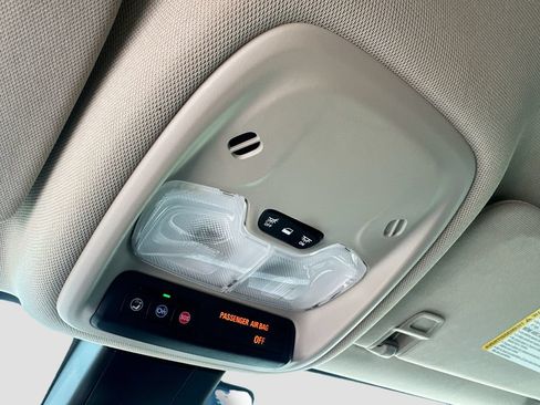 Used 2025 Buick Encore GX Sport Touring w/ Comfort Package FWD image 18